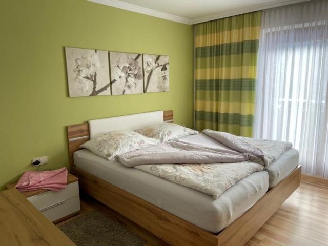 Ferienhaus Plattner Apartment เลียนซ์ ภายนอก รูปภาพ